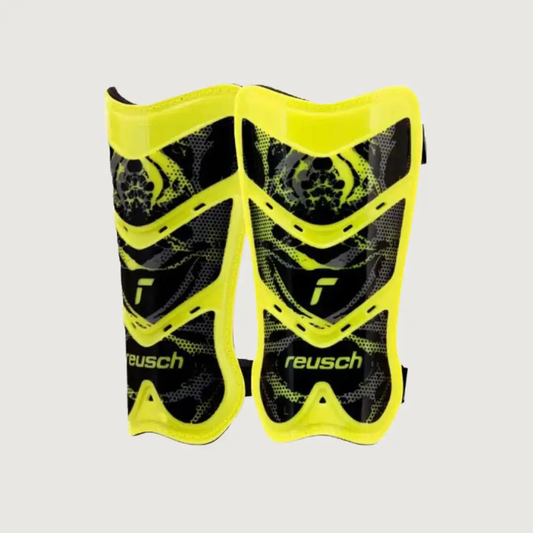 Reusch Shinguard Attrakt Lite