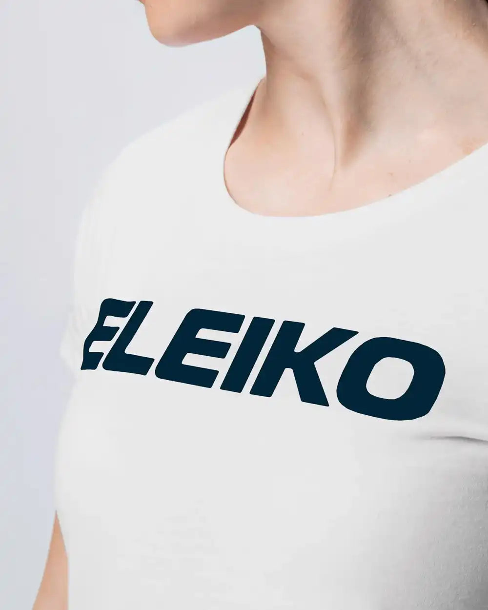 Eleiko Women T-shirt - Off White